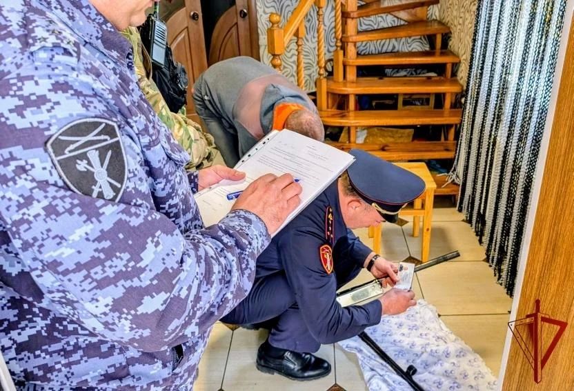 В Управлении Росгвардии по Луганской Народной Республике подведены итоги лицензионно-разрешительной работы за минувшую неделю