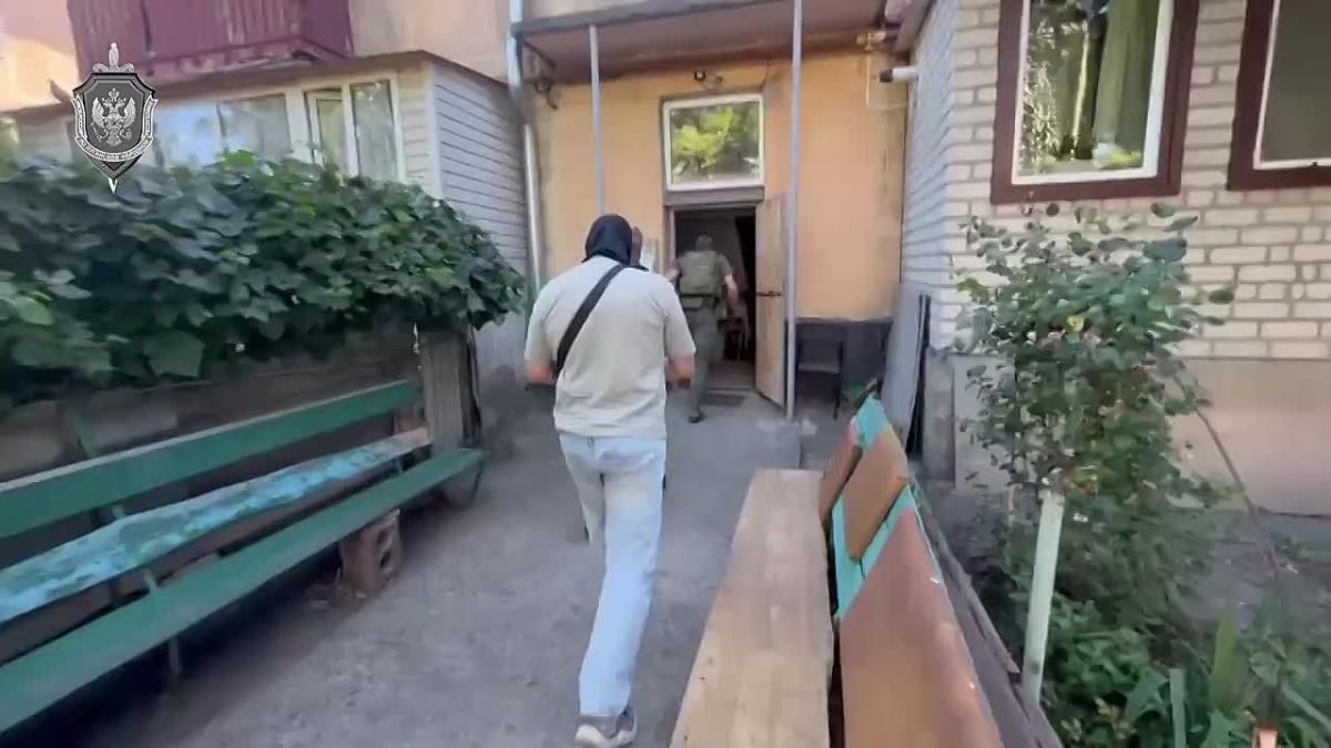УФСБ России по Луганской Народной Республике пресечена противоправная деятельность лица, оказывавшего финансовую помощь террористической организации