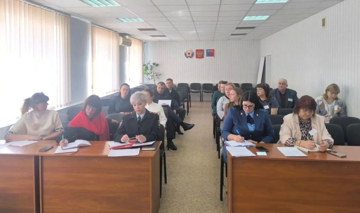 Полицейские ПДН провели совещание с представителями учреждений системы профилактики, безнадзорности и правонарушений несовершеннолетних