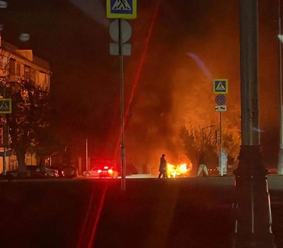 ОФИЦИАЛЬНО. В Луганске на Буревестнике взорвался газовый баллон в автомобиле: спасатели ликвидировали пожар Вечером в Луганске произошел инцидент с возгоранием транспортного средства