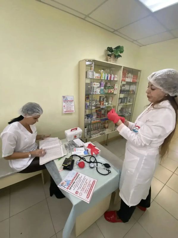 Защитите себя и близких: в аптеках Луганска проходит выездная вакцинация